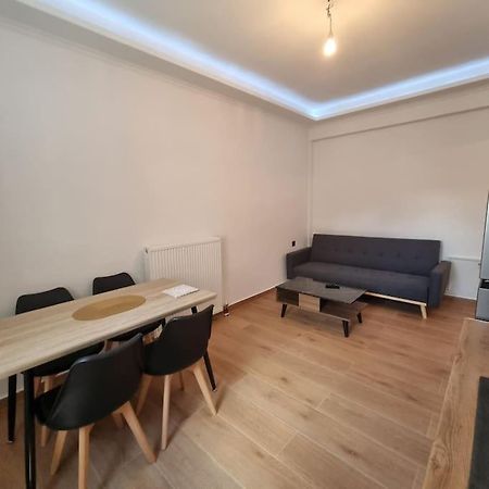 Thanos Apartment Птолемаїда Екстер'єр фото