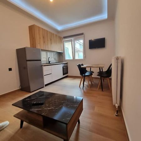 Thanos Apartment Птолемаїда Екстер'єр фото