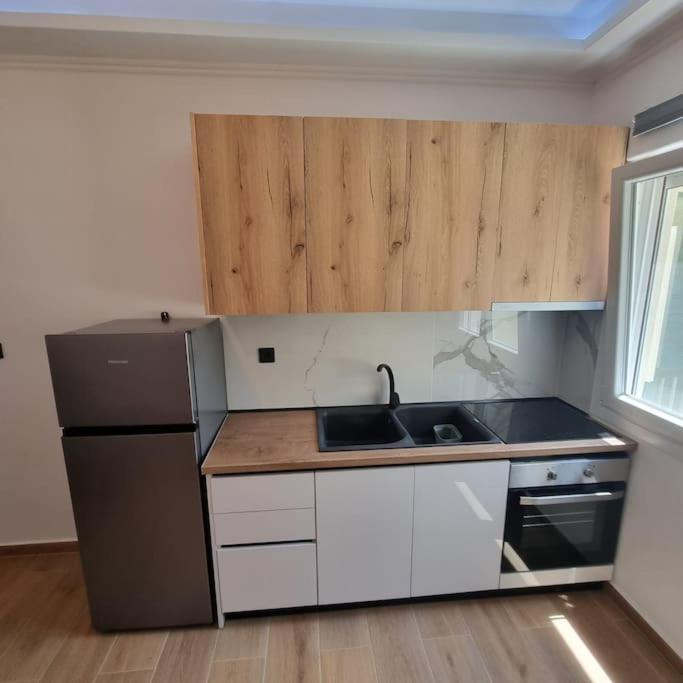 Thanos Apartment Птолемаїда Екстер'єр фото