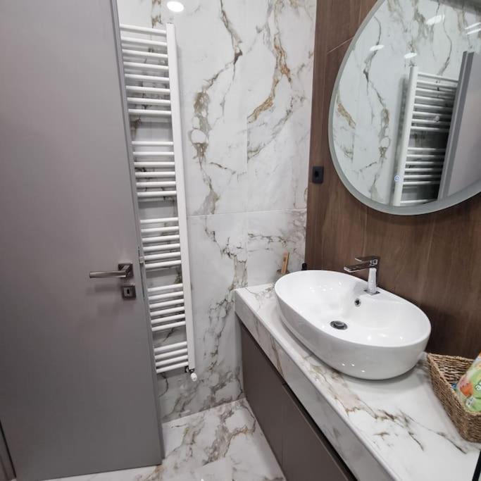 Thanos Apartment Птолемаїда Екстер'єр фото